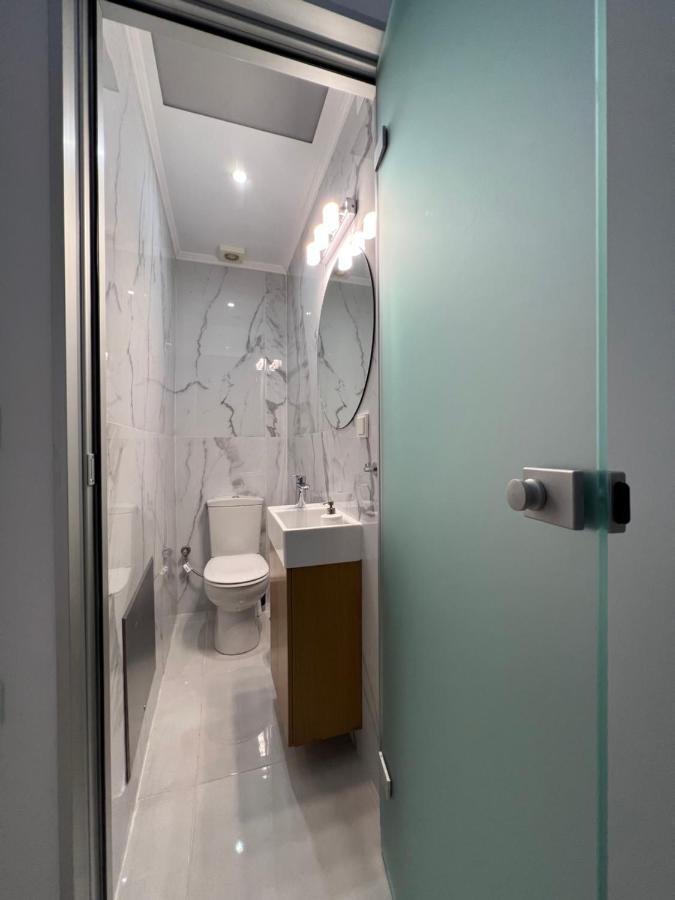Apartment Modern Close To Airport With Gym And Bbq Iraklio